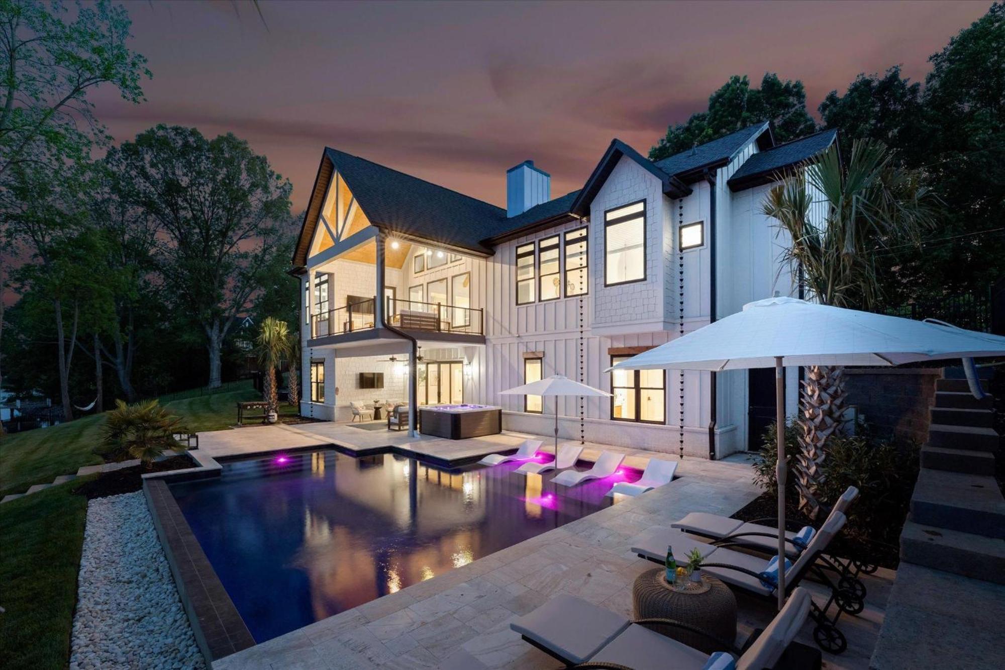Hogan Crest Villa Mooresville Exteriör bild