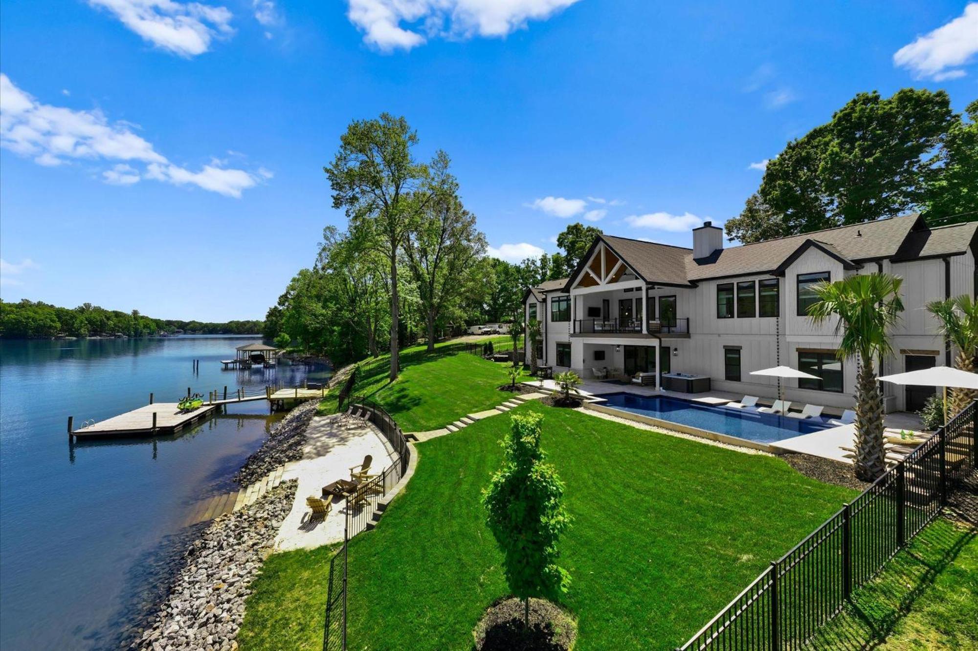 Hogan Crest Villa Mooresville Exteriör bild