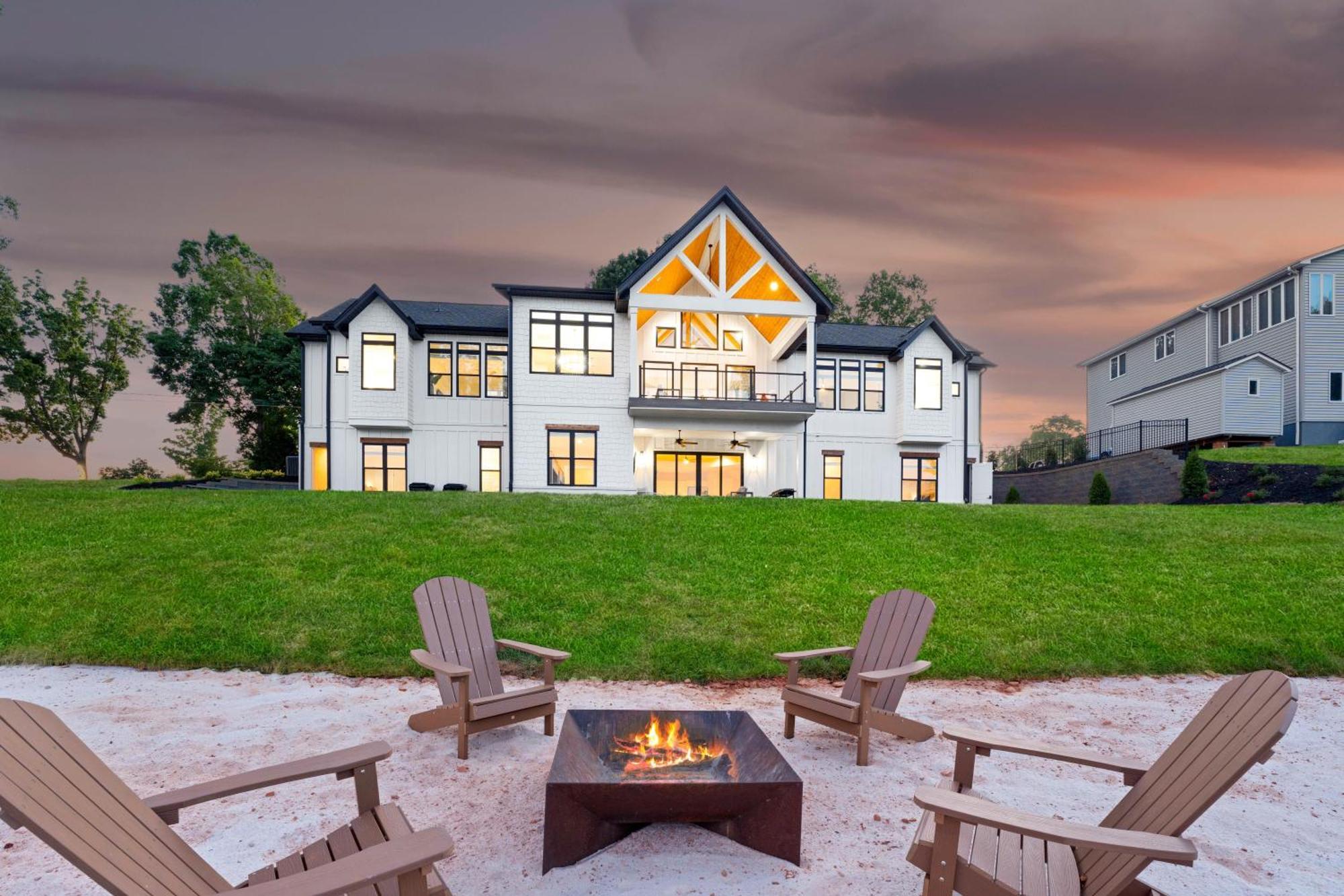 Hogan Crest Villa Mooresville Exteriör bild